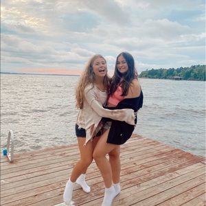 Meet your Posher, Isabelle